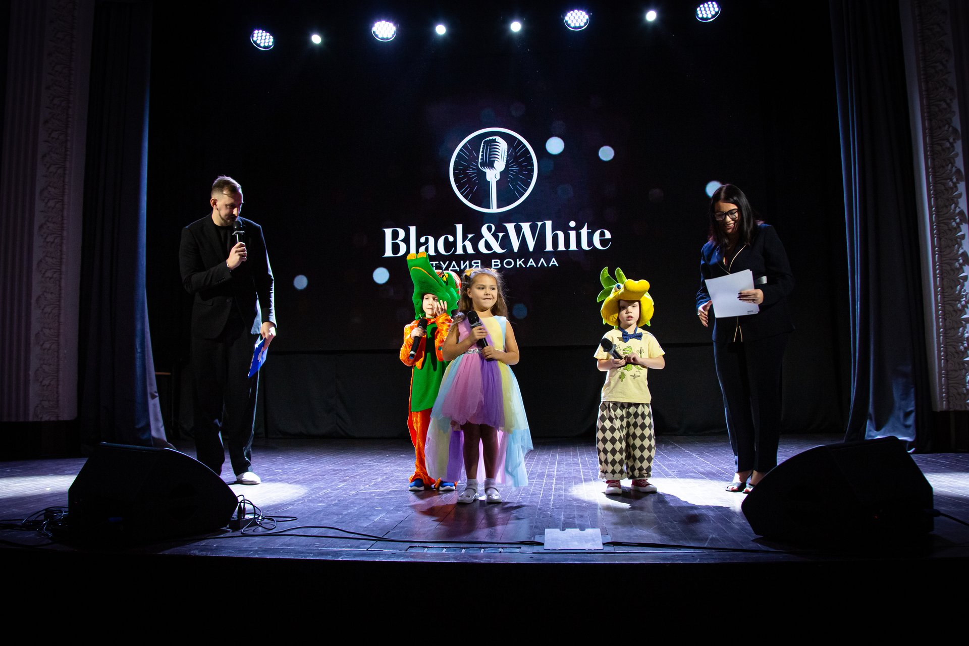 Концерт Black and White 4